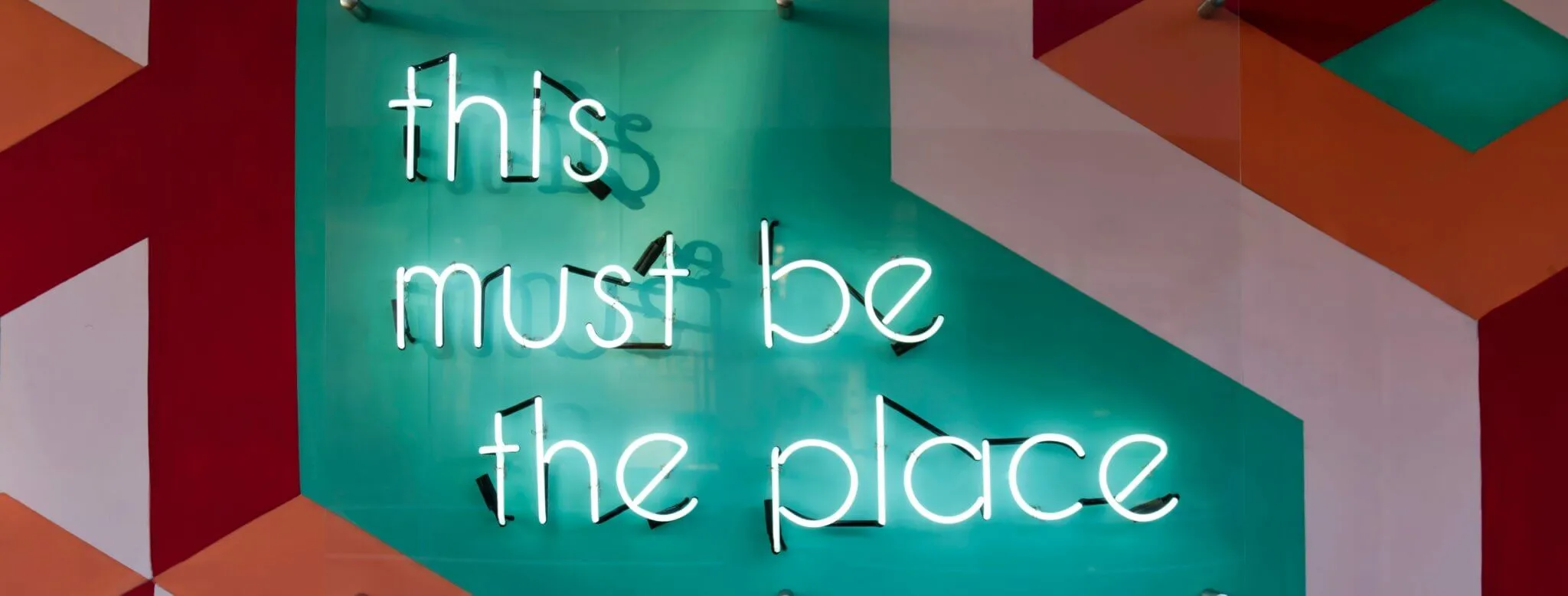 Tim-mossholder-gomhucj-o9w-unsplash-e1665441926194-2048x778-1-1